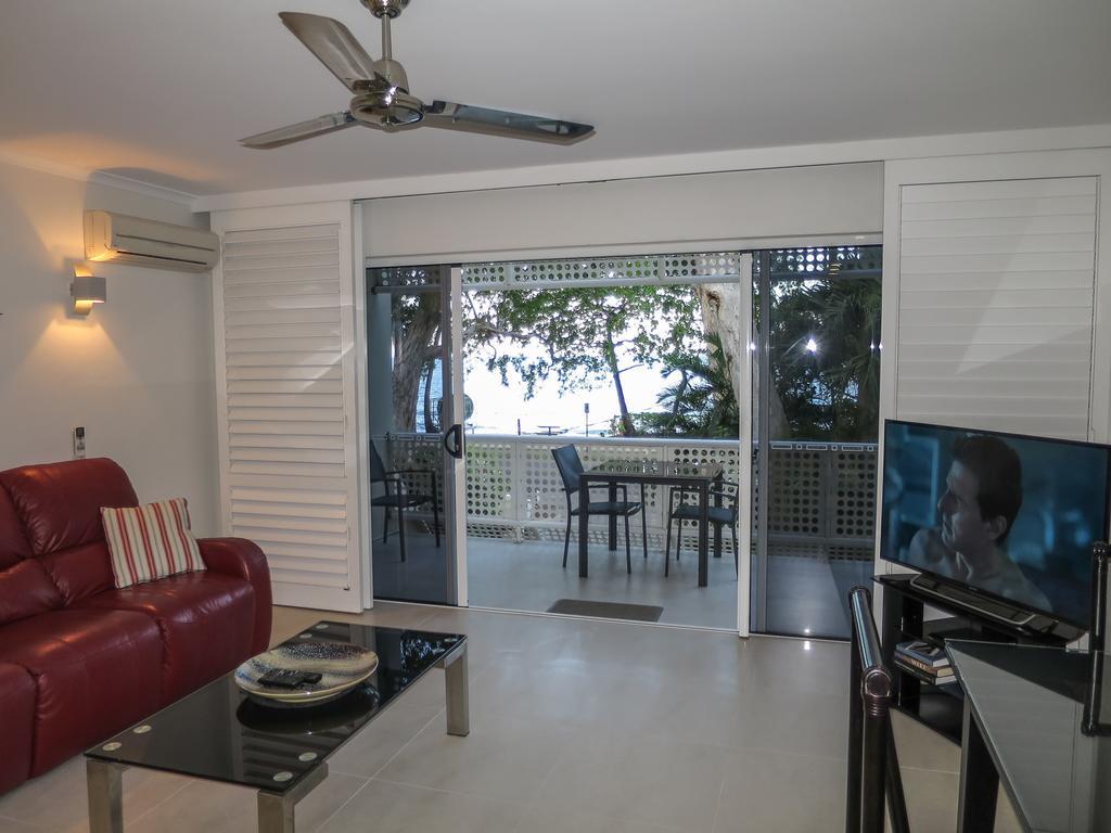 פאלם קוב Marlin Waters Beachfront Apartments מראה חיצוני תמונה