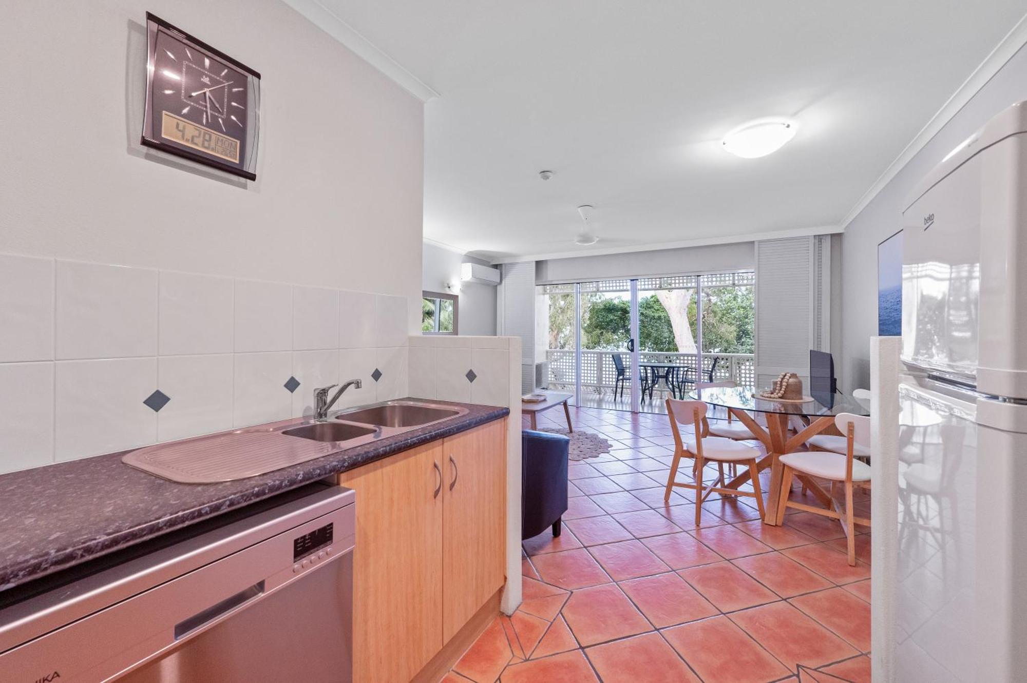 פאלם קוב Marlin Waters Beachfront Apartments מראה חיצוני תמונה