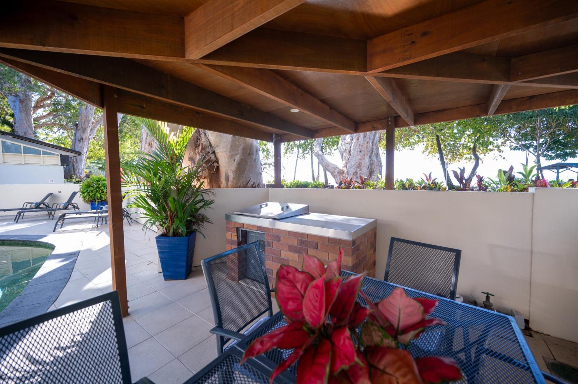 פאלם קוב Marlin Waters Beachfront Apartments מראה חיצוני תמונה
