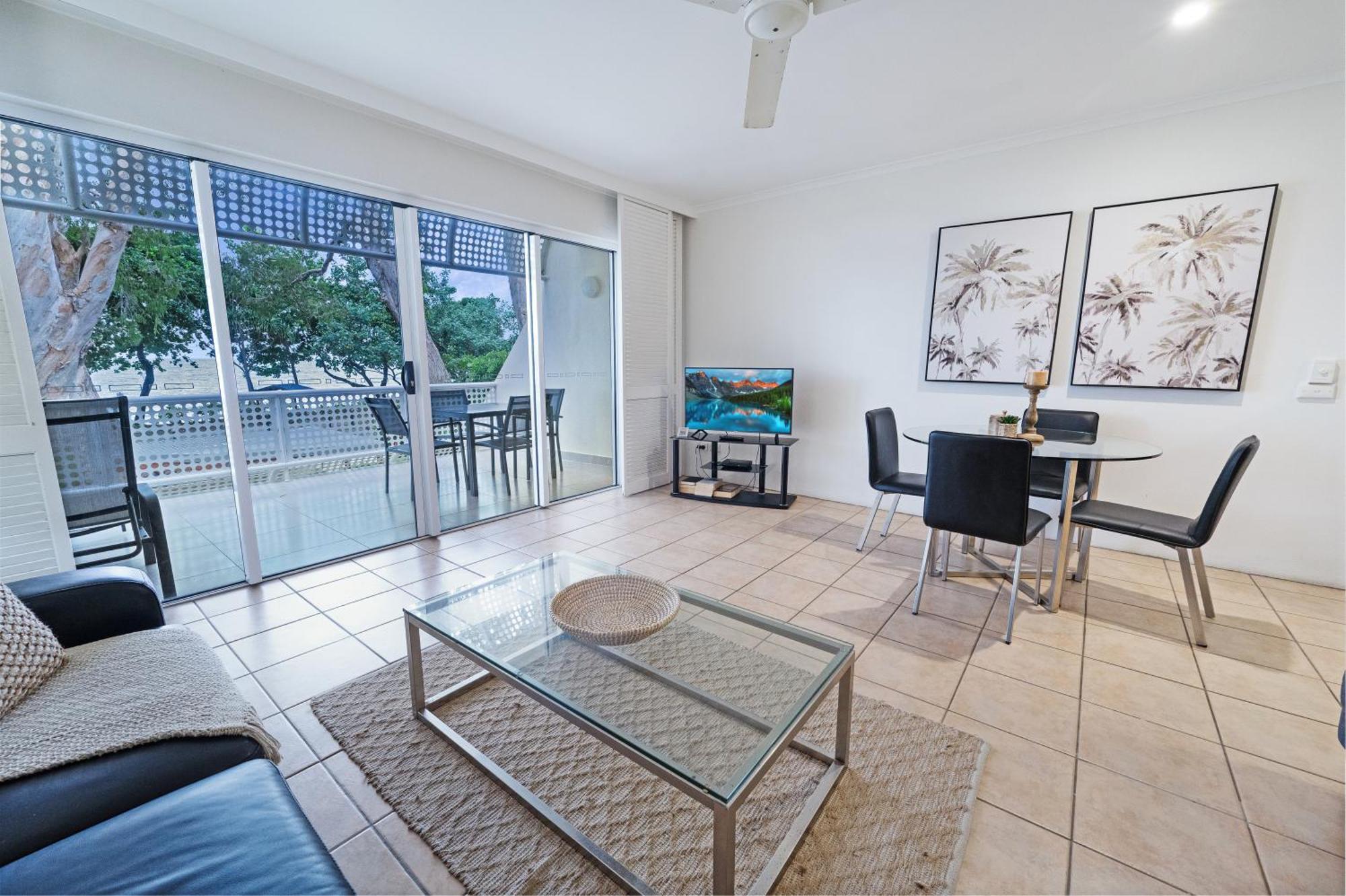 פאלם קוב Marlin Waters Beachfront Apartments מראה חיצוני תמונה